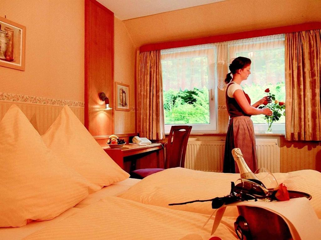Hotel Weinschanke Rohdental Hessisch Oldendorf Værelse billede